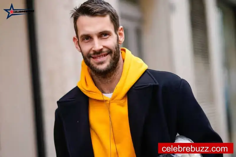 Simon Porte Jacquemus