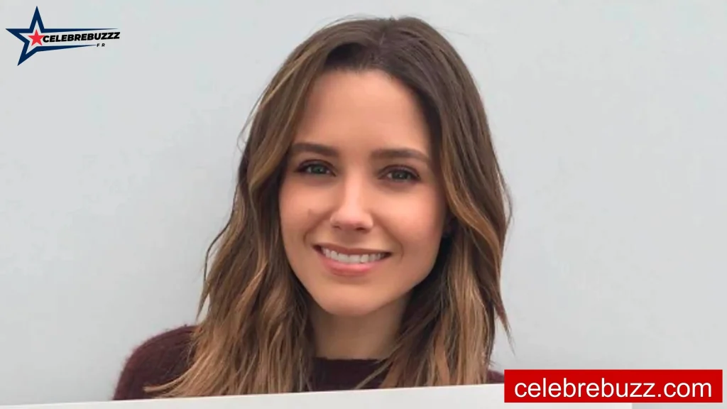 Sophia Bush Enceinte Jeunesse et Éducation 