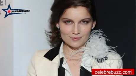 Taille Laetitia Casta Débuts dans le Mannequinat