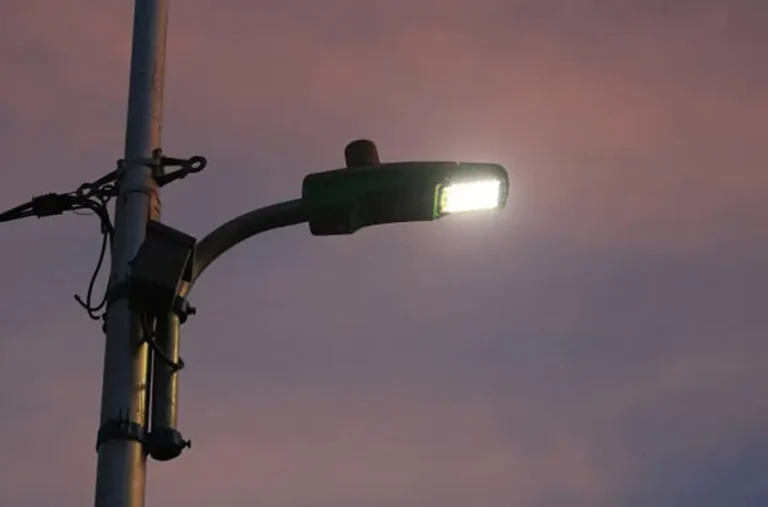 How to Choose the Best Parking Lot Lights for Sale to Enhance Visibility