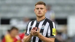 Player Harvey Barnes