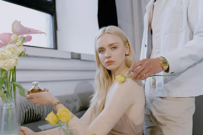 How to Create Your Own Perfume Line for a Company or Influencer