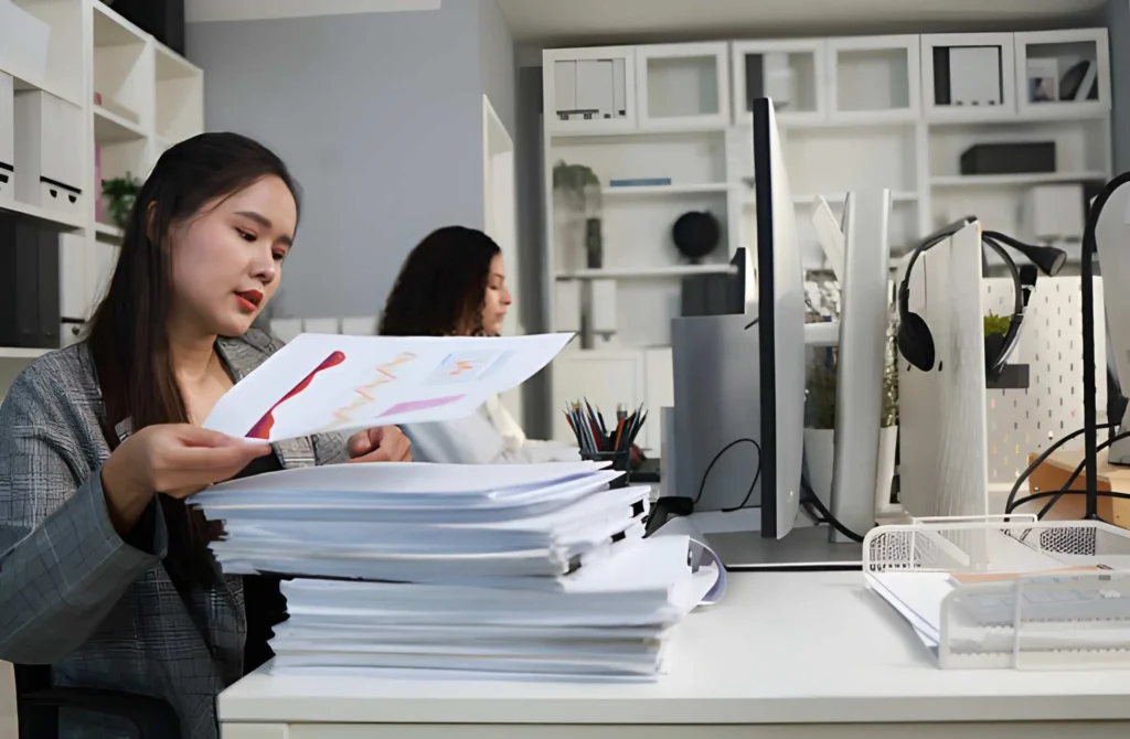 Why Startups Rely On Bookkeepers For Early Success