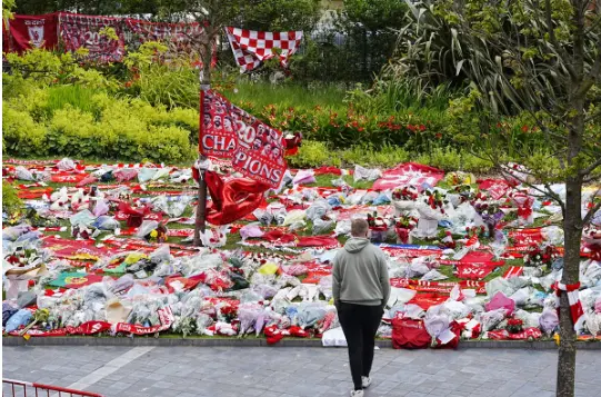 Liverpool Fans Turn Anfield Into A Shrine After Diogo Jota’s Tragic Death
