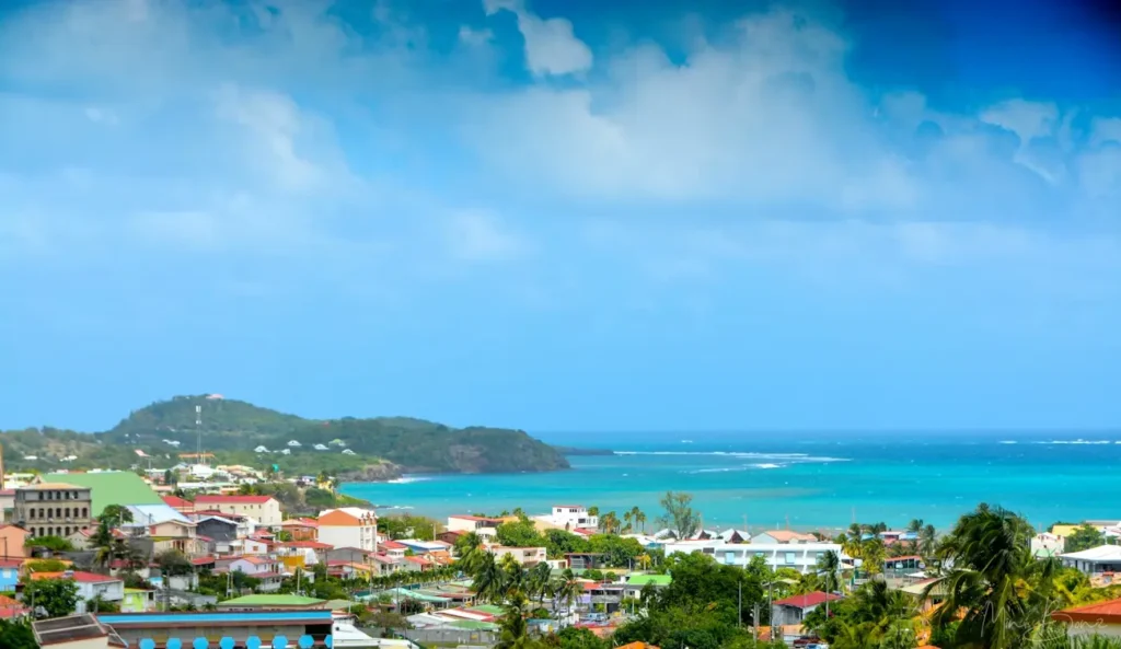 Top 5 des plages incontournables de la Martinique à découvrir en voiture