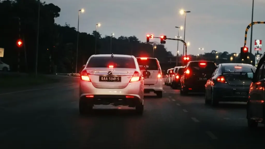 The Hidden Legal Mistakes Most People Make After a Traffic Collision