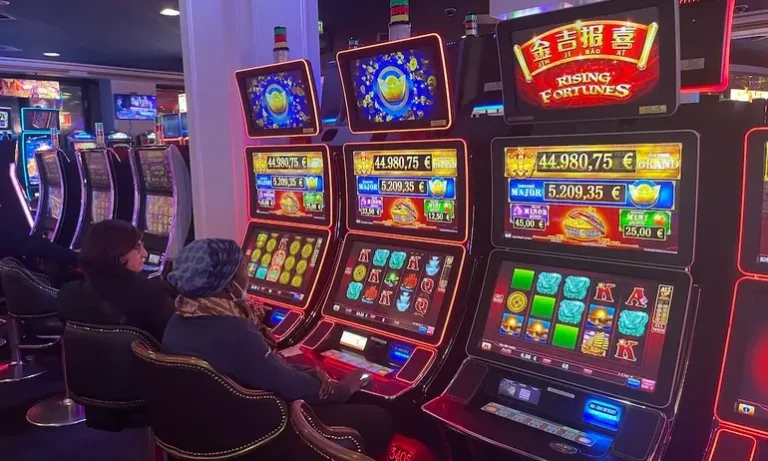 Tournois de machines à sous dans les casinos comme Casino Lolajack experts expliquent de quoi il s’agit